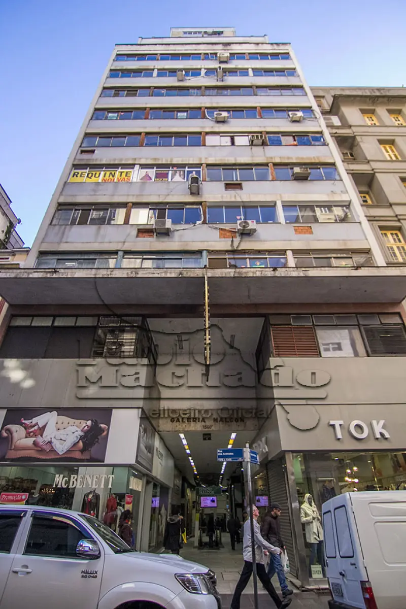 LOTE 001 - LEILÃO ON-LINE DE UMA SALA COMERCIAL NA GALERIA MALCON, LOCALIZADA NO CENTRO HISTÓRICO EM PORTO ALEGRE