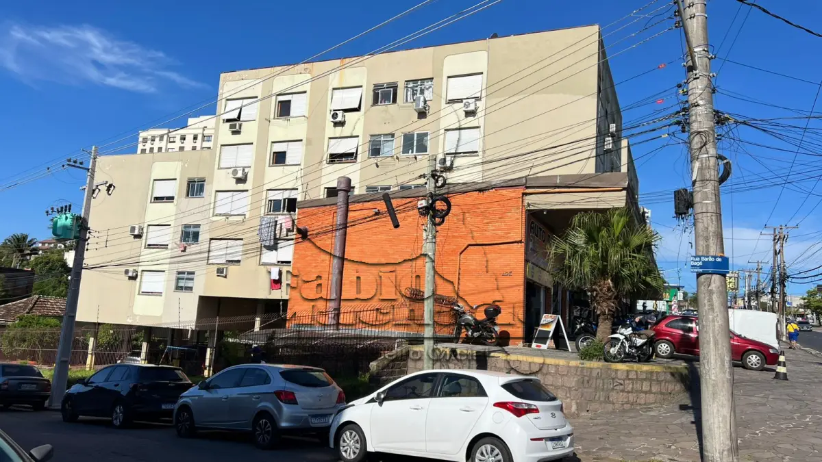 LOTE 001 - LEILÃO ON-LINE DE APARTAMENTO COM BOX, NO BAIRRO PETRÓPOLIS EM PORTO ALEGRE