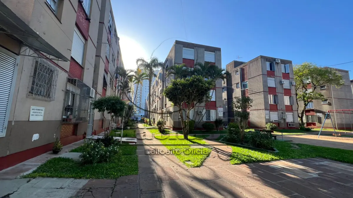 LOTE 001 - LEILÃO ON-LINE DE UM APARTAMENTO (DESOCUPADO) NO CONDOMÍNIO RESIDENCIAL JARDIM ITO EM PORTO ALEGRE
