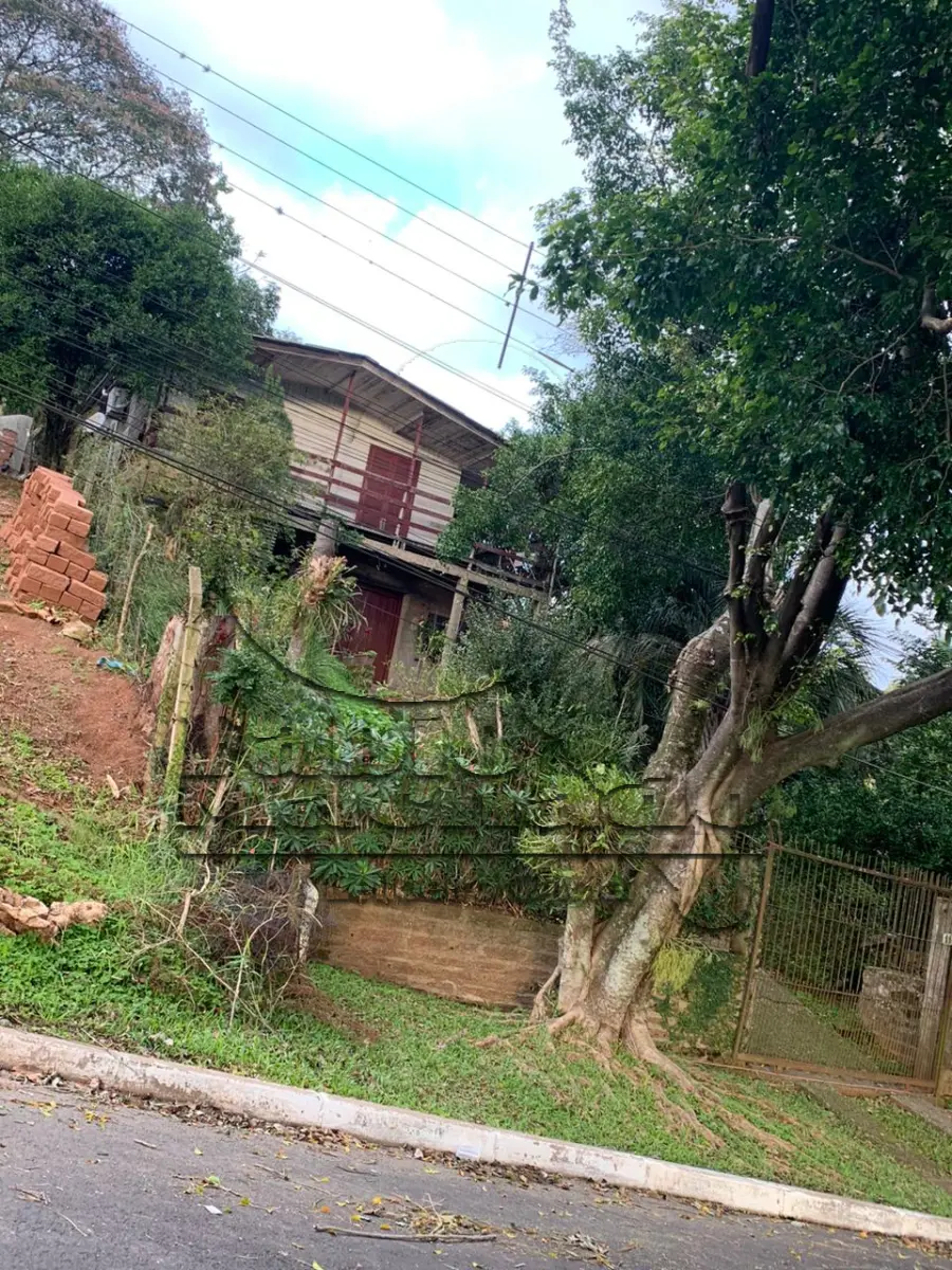 LOTE 001 - LEILÃO ON-LINE DE UMA CASA MISTA NO BAIRRO SÃO JORGE, EM NOVO HAMBURGO