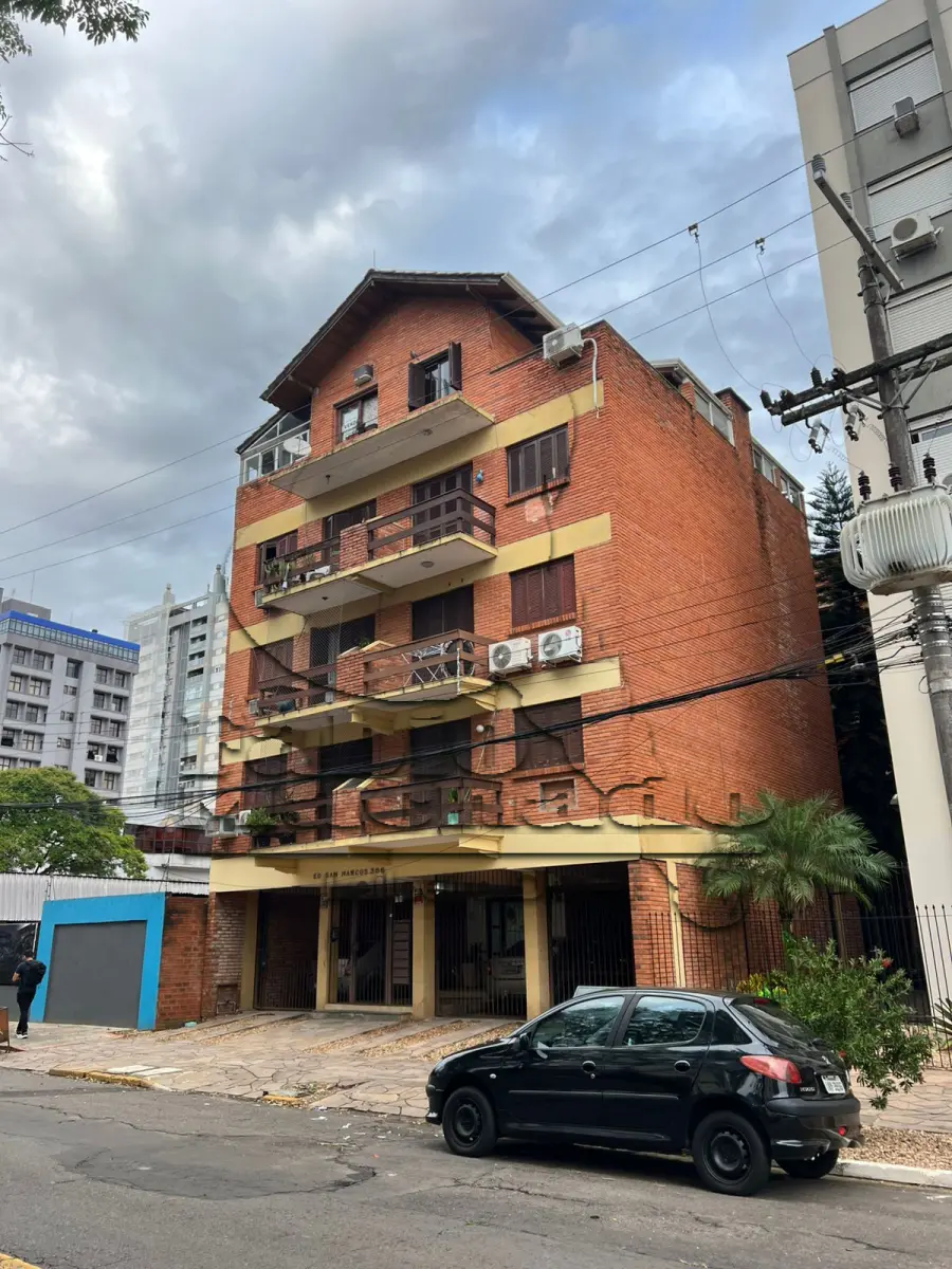 LOTE 001 - LEILÃO ON-LINE/PRESENCIAL DE ÓTIMO APARTAMENTO COM DUAS VAGAS DE BOXES, LOCALIZADO NO CENTRO DE SÃO LEOPOLDO