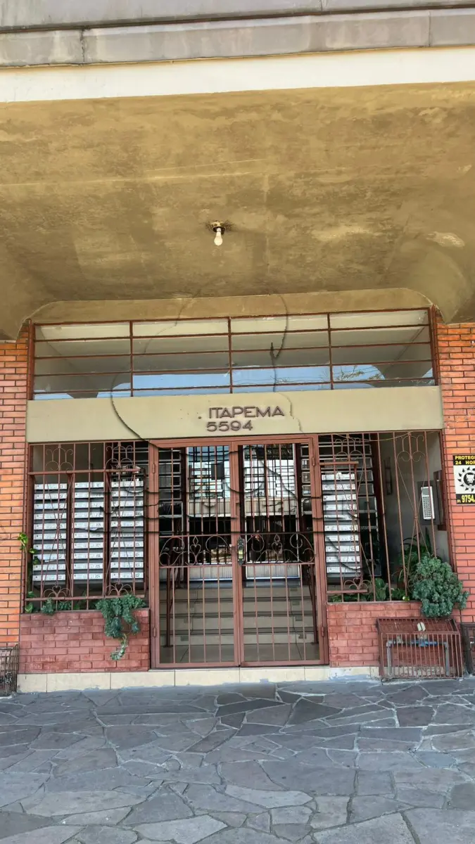 LOTE 001 - LEILÃO ON-LINE DE APARTAMENTO COM BOX, NO BAIRRO PETRÓPOLIS EM PORTO ALEGRE