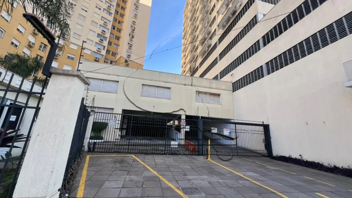 LOTE 001