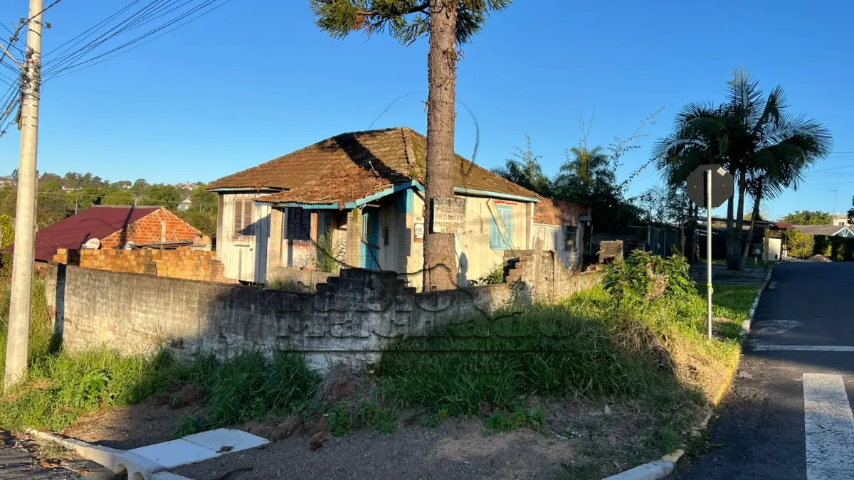 LOTE 001 - LEILÃO ON-LINE DE 48,07% DE UMA CASA MISTA NO BAIRRO DUQUE DE CAXIAS EM SÃO LEOPOLDO
