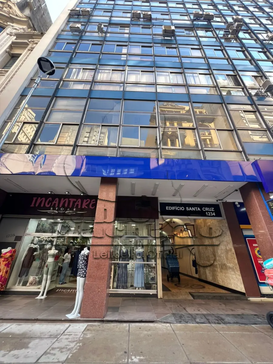 LOTE 001 - LEILÃO ON-LINE DE UMA SALA COMERCIAL NO CENTRO DE PORTO ALEGRE