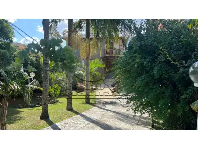 LOTE 001 - LEILÃO ON-LINE DE UM EXCELENTE SOBRADO DE 3 PAVIMENTOS (DESOCUPADO), NO RESIDENCIAL CONDADO DE CASTELA, NA CIDADE DE VIAMÃO.