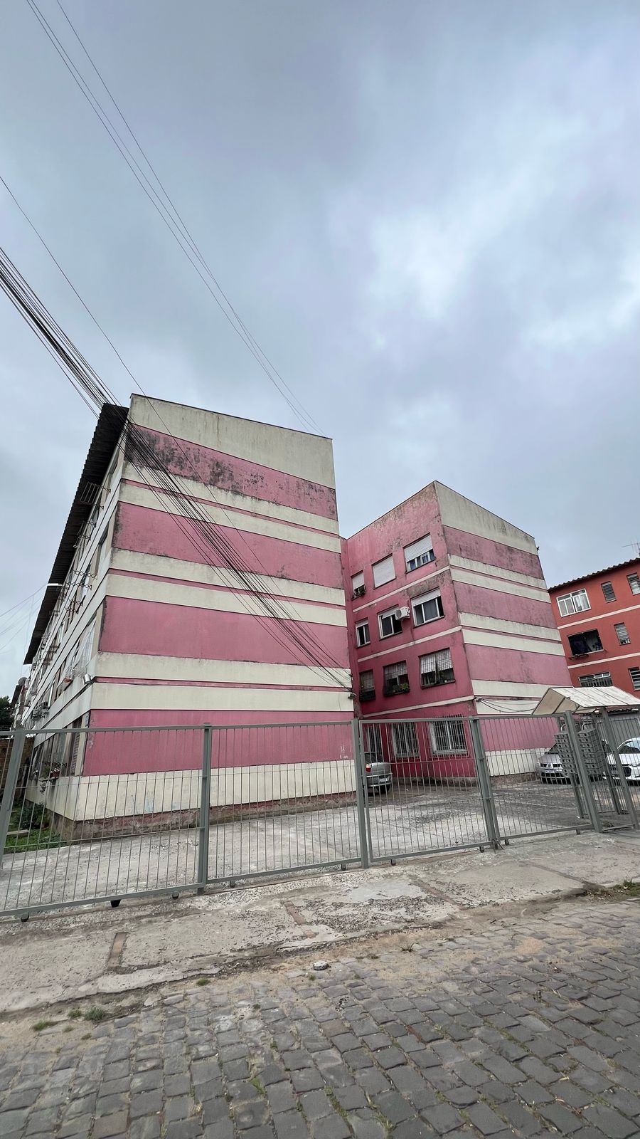Imagem do imóvel LEILÃO ON-LINE DE UM APARTAMENTO NO EDIFICIO EL CASTILLO EM PORTO ALEGRE