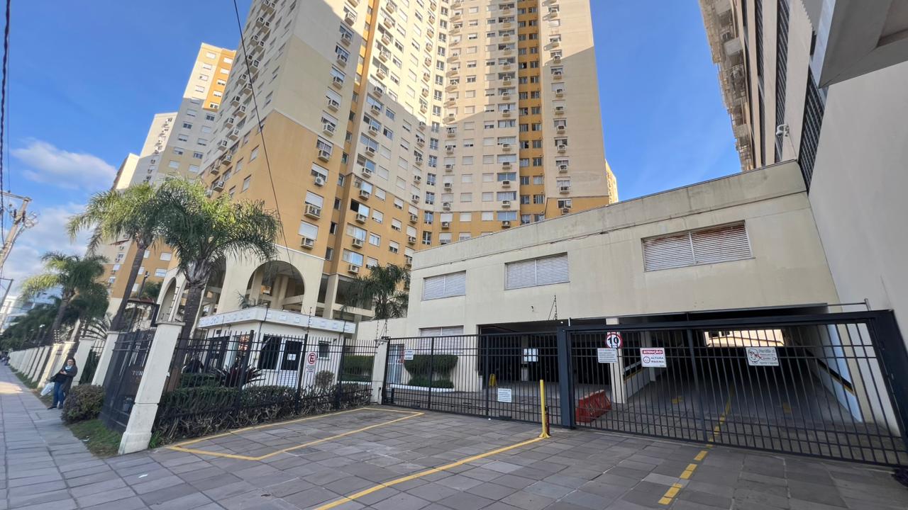 LEILÃO ON-LINE DE ESTACIONAMENTO EM CONDOMÍNIO DE PORTO ALEGRE