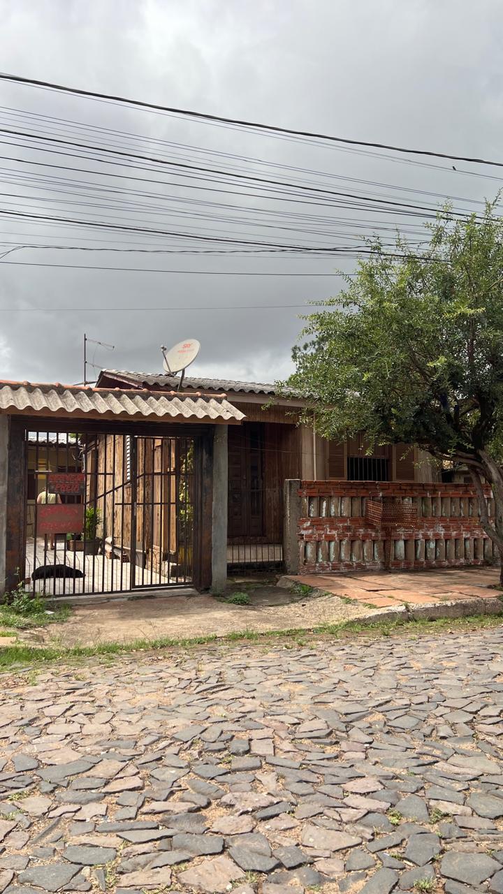 LEILÃO ON-LINE DE CASA MISTA NO BAIRRO CAMPINA EM SÃO LEOPOLDO, localizado em São Leopoldo - RS